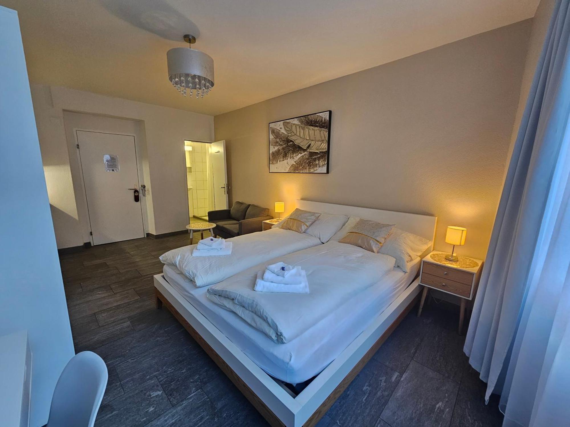 Hotel Surselva Chur Exterior photo